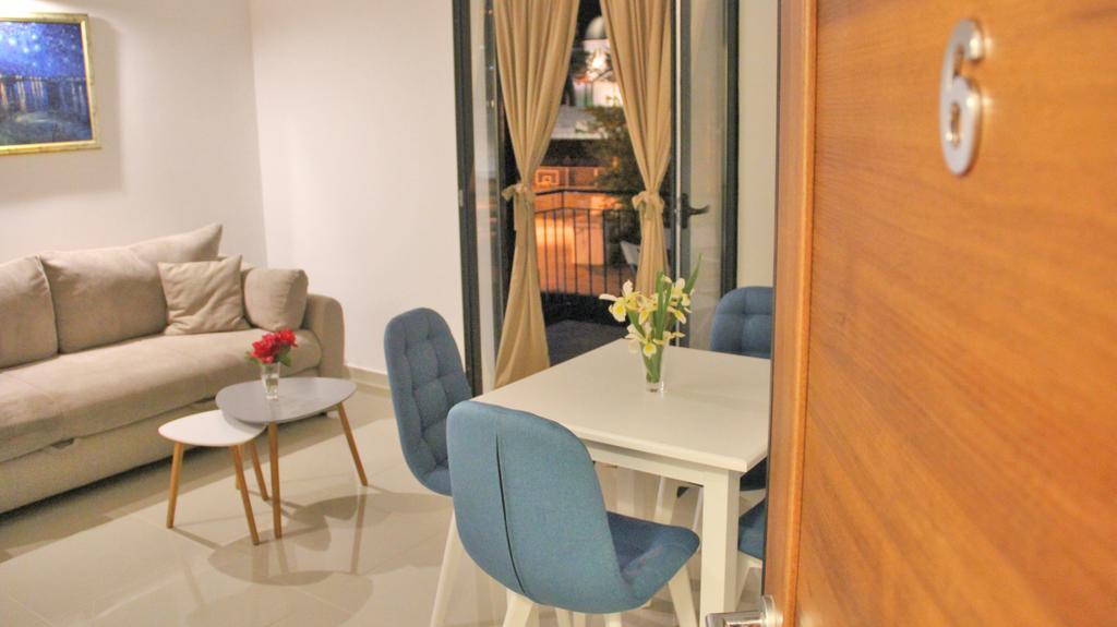 Filipa Apartment โกตอร์ ภายนอก รูปภาพ